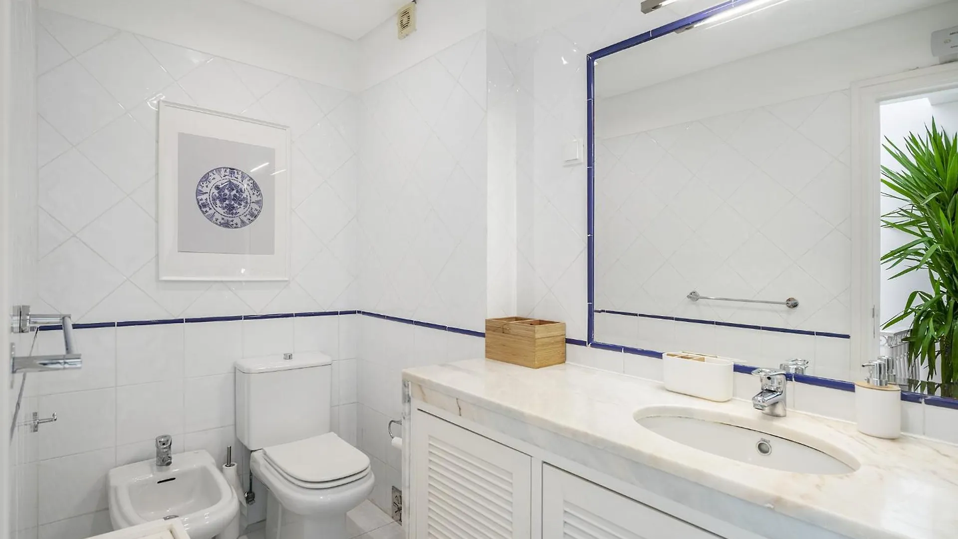 Whome Campo De Ourique 1Br Duplex With Ac Lisbon